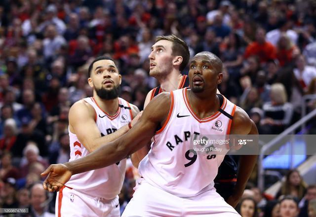 激烈的足球 激烈的足球